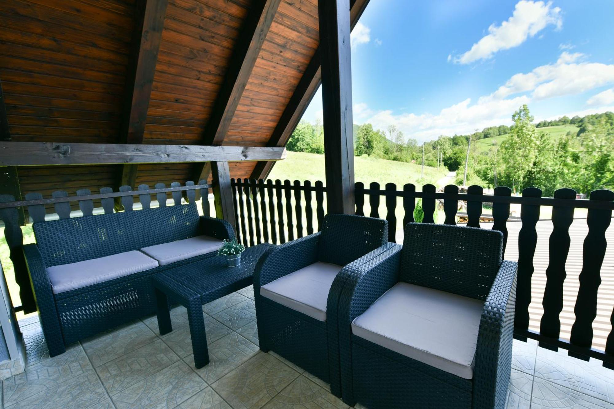 Apartment & Rooms Luketic Растовача Экстерьер фото