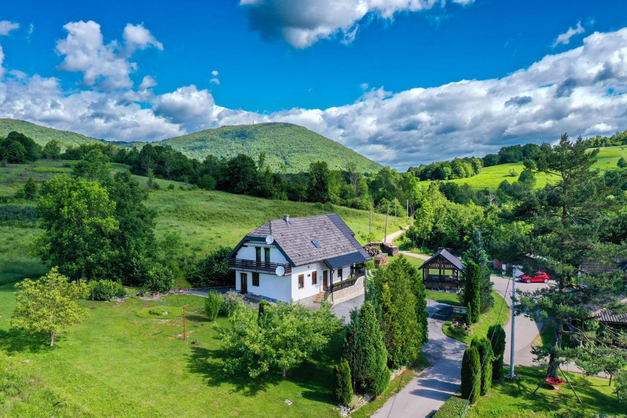 Apartment & Rooms Luketic Растовача Экстерьер фото