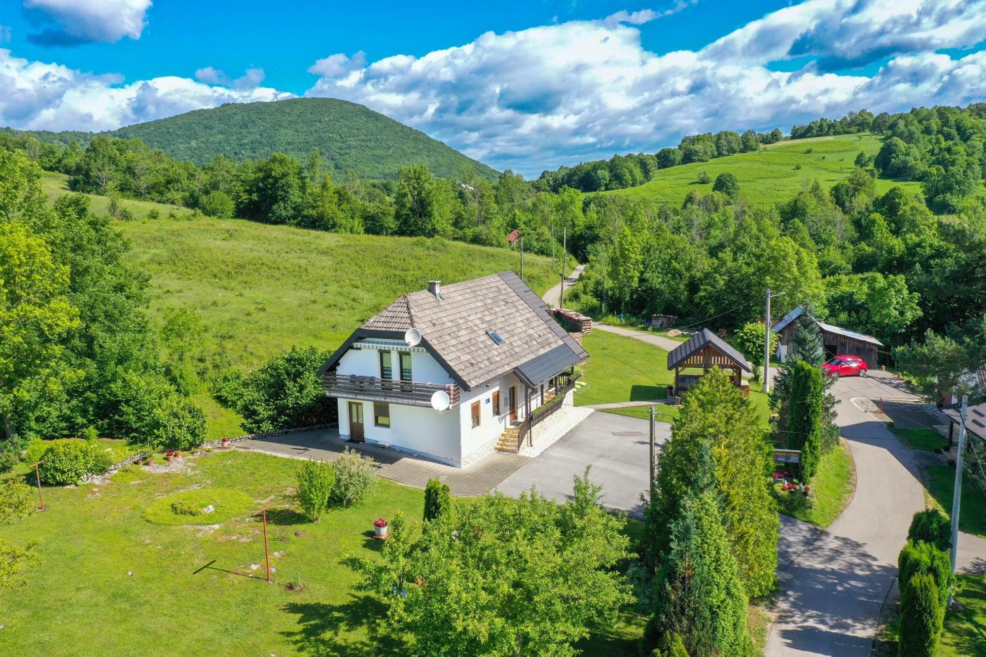 Apartment & Rooms Luketic Растовача Экстерьер фото